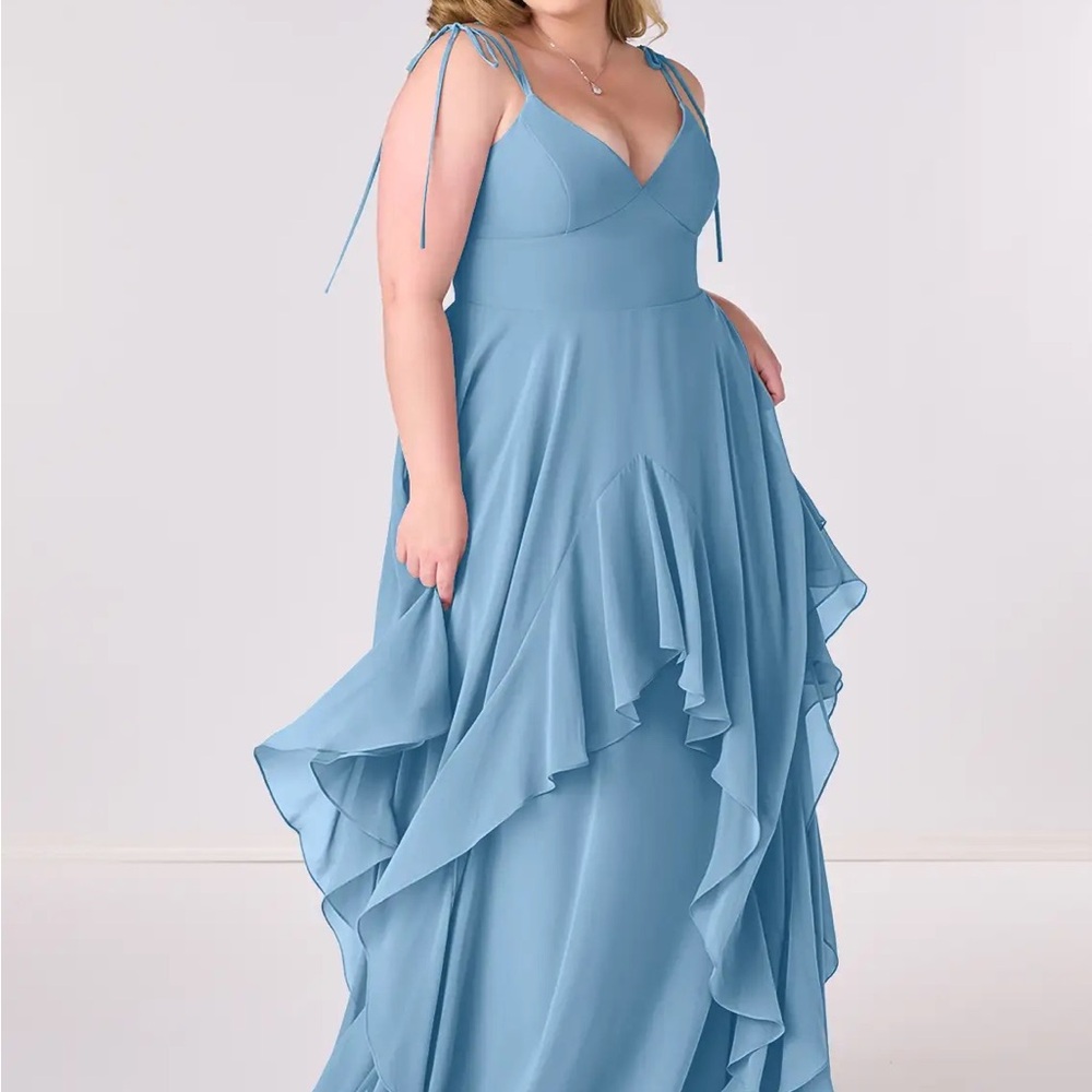 Azazie x Barbie size 24 dress GUC